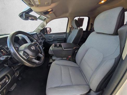Used 2019 RAM 1500 Big Horn RWD image 9