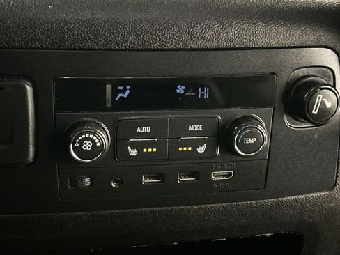 Used 2018 Chevrolet Tahoe Premier image 21