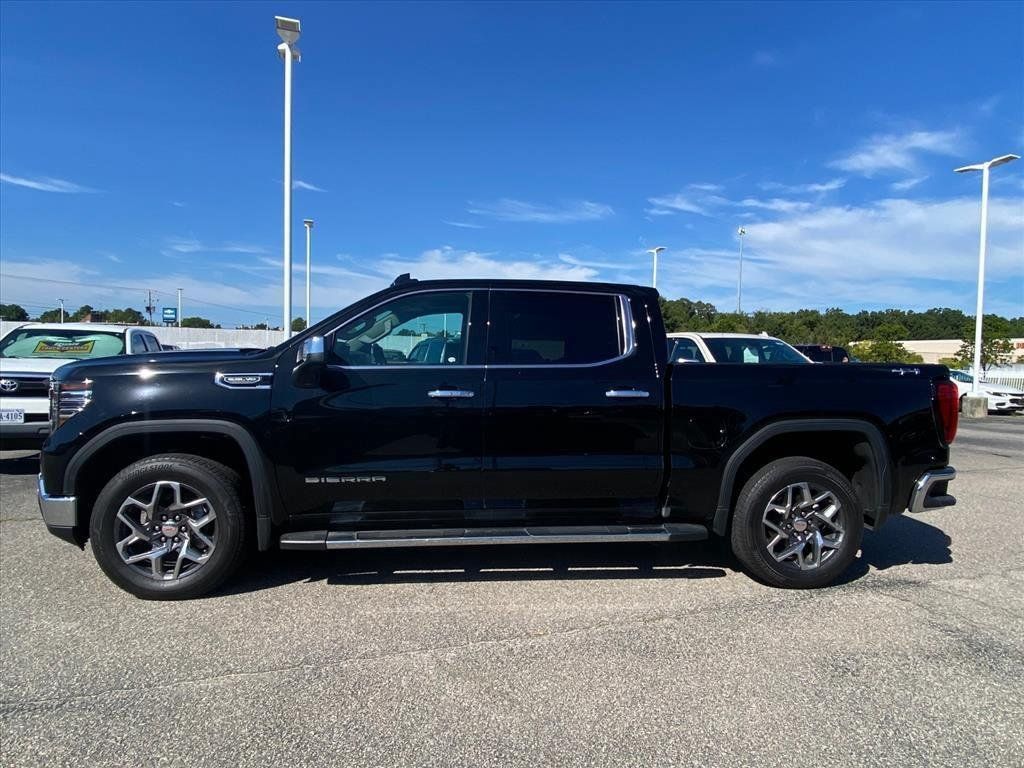Certified 2025 GMC Sierra 1500 SLT w/ SLT Premium Plus Package AWD/4WD image 3