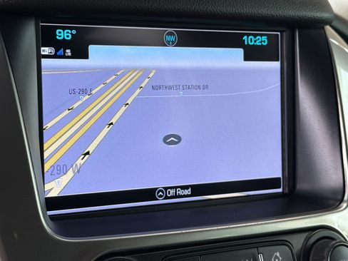 Certified 2019 Chevrolet Tahoe LT RWD image 18