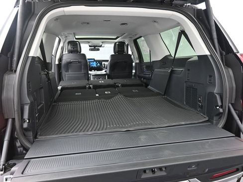 New 2026 Ford Expedition Max Platinum w/ Driver's Package AWD/4WD image 24