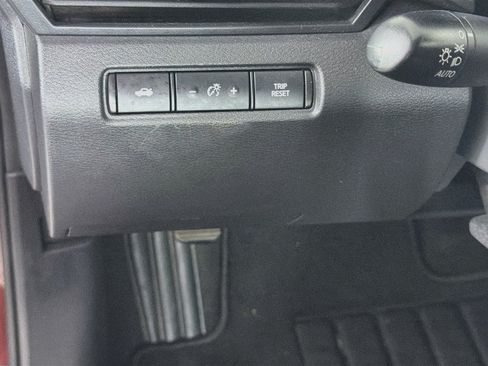 Used 2023 Nissan Altima 2.5 SV FWD image 16
