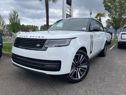 New 2026 Land Rover Range Rover Long Wheelbase SE