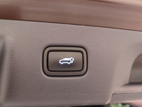 Used 2023 Hyundai Palisade Calligraphy image 13