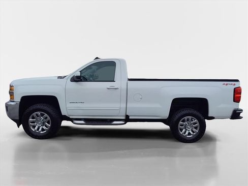 Used 2016 Chevrolet Silverado 2500 LT w/ LT Convenience Package image 2