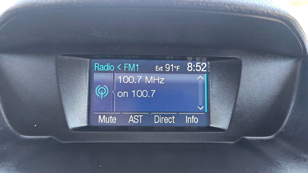 Used 2015 Ford Transit Connect XLT FWD image 33
