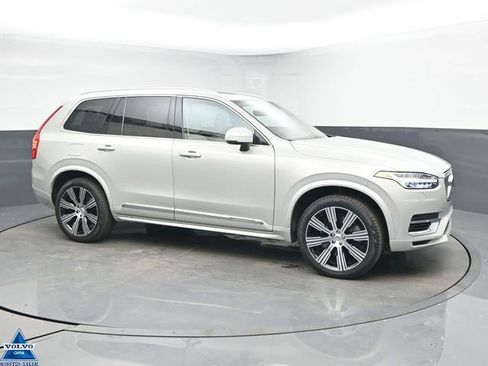 Used 2020 Volvo XC90 T8 Inscription image 1