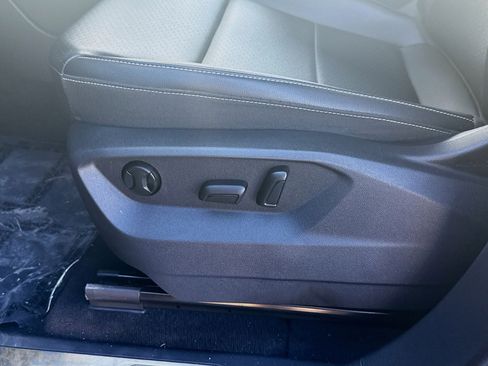 Used 2021 Volkswagen Atlas SE w/ Panoramic Sunroof Package image 18