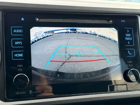 Used 2019 Toyota Tacoma TRD Off-Road image 25