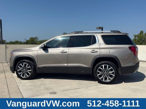 Used 2023 GMC Acadia SLE w/ Driver Convenience Package FWD image 8