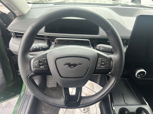 Used 2025 Ford Mustang Mach-E Premium image 17