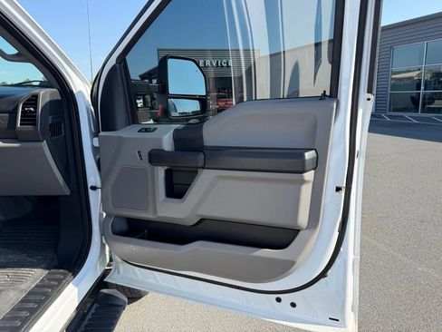Used 2021 Ford F250 XL w/ Power Equipment Group AWD/4WD image 28