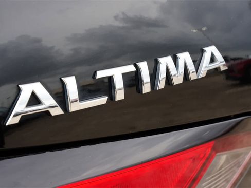 Used 2022 Nissan Altima 2.5 SV w/ SV Premium Package image 20
