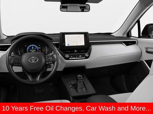 New 2026 Toyota Corolla Cross L image 18