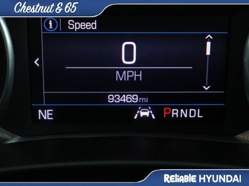 Used 2019 Chevrolet Equinox LT w/ Driver Convenience Package FWD image 31