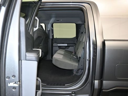 Used 2025 Ford F250 XLT image 22