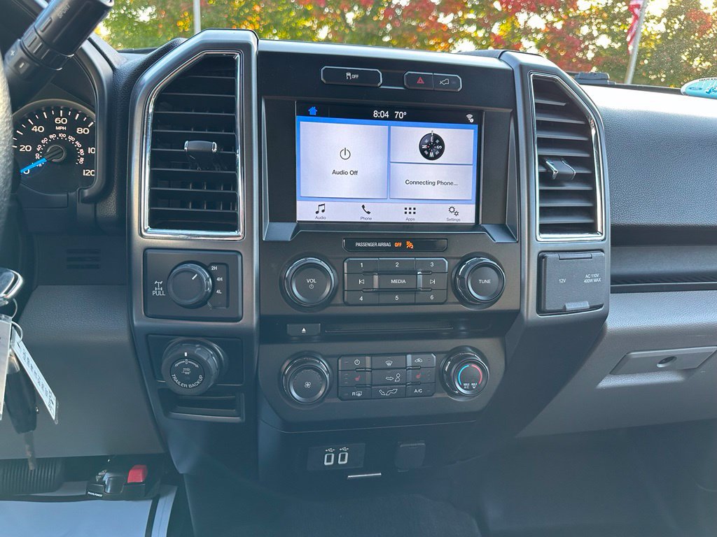 Used 2016 Ford F150 XLT w/ Equipment Group 302A Luxury AWD/4WD image 24