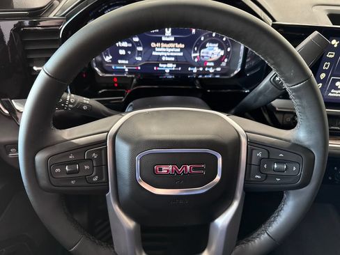 Certified 2024 GMC Sierra 1500 Elevation AWD/4WD image 15