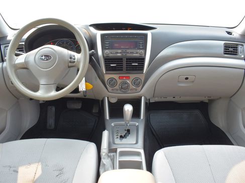 Used 2011 Subaru Forester 2.5X w/ Alloy Wheel Value Pkg AWD/4WD image 12