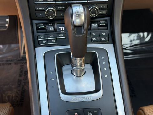 Certified 2015 Porsche 911 Targa 4S image 25