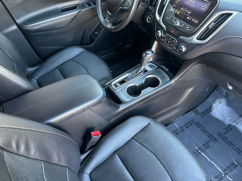 Used 2020 Chevrolet Equinox Premier w/ Premier Redline Edition AWD/4WD image 16