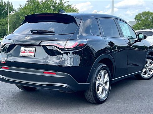 Used 2024 Honda HR-V LX image 11