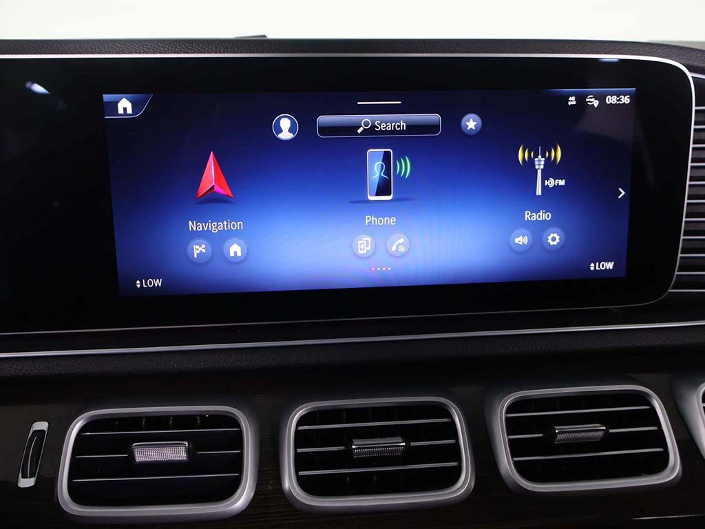 Used 2024 Mercedes-Benz GLE 450 4MATIC w/ AMG Line Exterior image 51