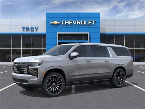 New 2026 Chevrolet Suburban High Country AWD/4WD image 2