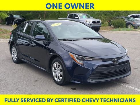 Used 2024 Toyota Corolla LE FWD image 3