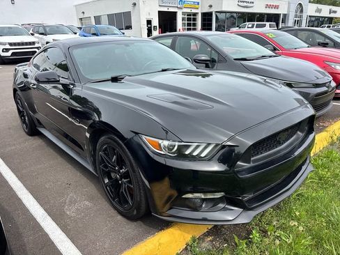Used 2017 Ford Mustang GT Premium w/ Black Accent Package RWD image 28