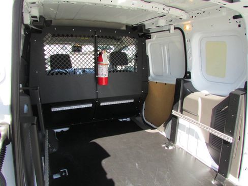 Used 2022 Ford Transit Connect XL image 21