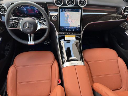 Used 2026 Mercedes-Benz GLC 300 image 15
