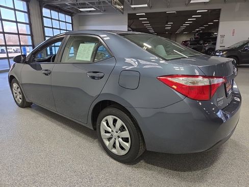Used 2015 Toyota Corolla LE image 5