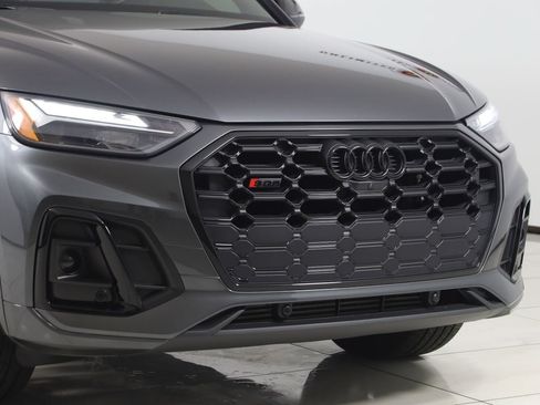 Used 2023 Audi SQ5 Premium Plus w/ Premium Plus Package AWD/4WD image 38