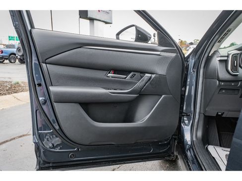 Used 2025 MAZDA CX-50 AWD 2.5 S w/ Preferred Package image 6