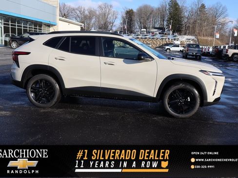 New 2026 Chevrolet Trax ACTIV w/ Sunroof Package image 1