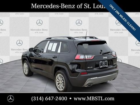 Used 2022 Jeep Cherokee Limited image 4