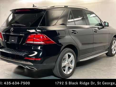 Used 2019 Mercedes-Benz GLE 400 4MATIC w/ Premium 1 Package image 5