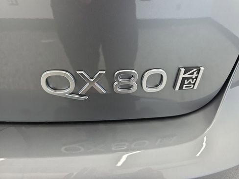 New 2026 INFINITI QX80 Luxe w/ Cargo Package AWD/4WD image 16