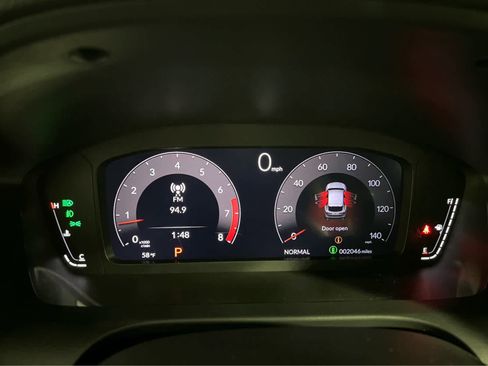 Used 2025 Acura ADX A-Spec image 17