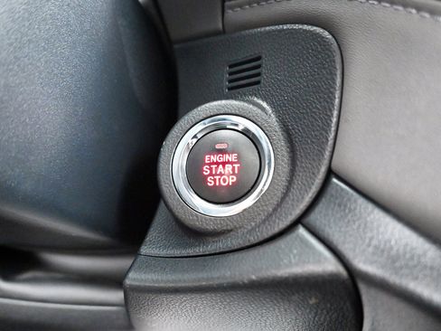 Used 2021 Subaru Outback Onyx Edition XT image 9