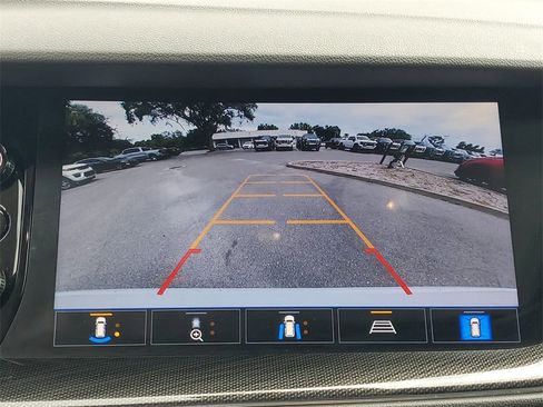 Certified 2021 Buick Envision Essence w/ Technology Package I image 32