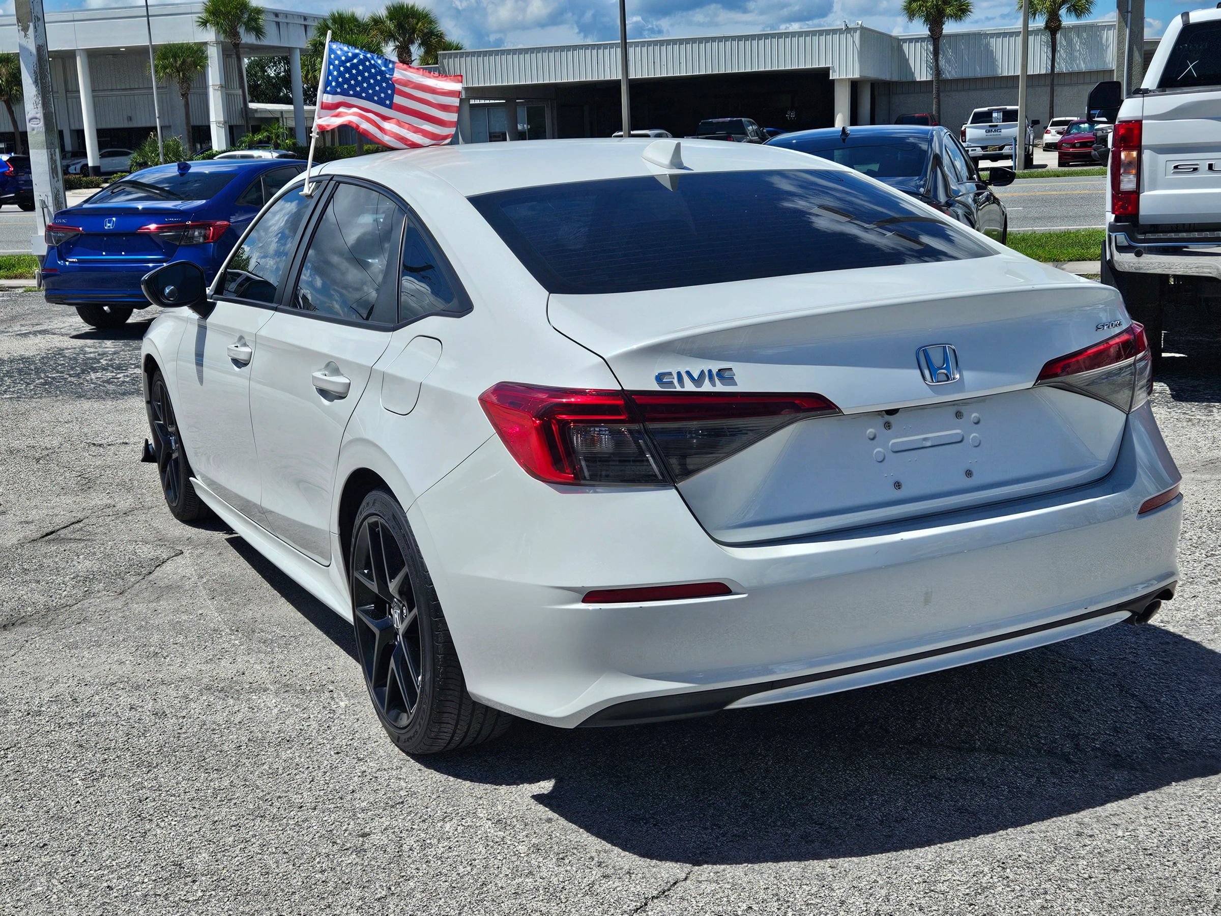 Used 2022 Honda Civic Sport image 5