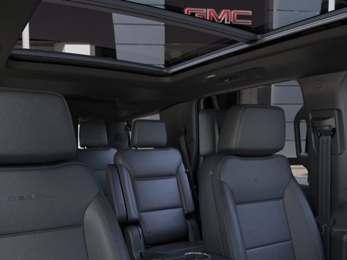 New 2026 GMC Yukon Denali image 25