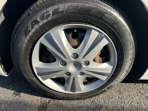 Used 2017 Kia Forte LX w/ LX Popular Package image 22