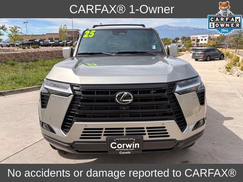 Used 2025 Lexus GX 550 w/ Accessory Package (2T) AWD/4WD image 2