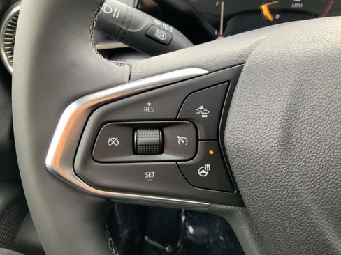 New 2026 Chevrolet Trax ACTIV w/ Driver Confidence Package FWD image 19