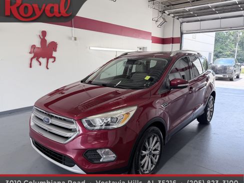 Used 2017 Ford Escape Titanium FWD image 1