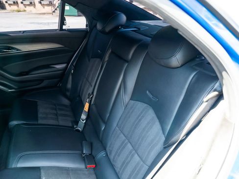 Used 2018 Cadillac CTS V w/ Luxury Package RWD image 33