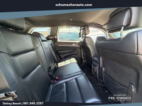 Used 2018 Jeep Grand Cherokee Limited AWD/4WD image 17